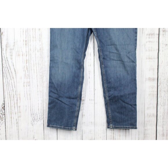 NEW  LL Bean BeanFlex Jeans Slim Fit Straight Leg Blue Washed 38x29 - Picture 3 of 9